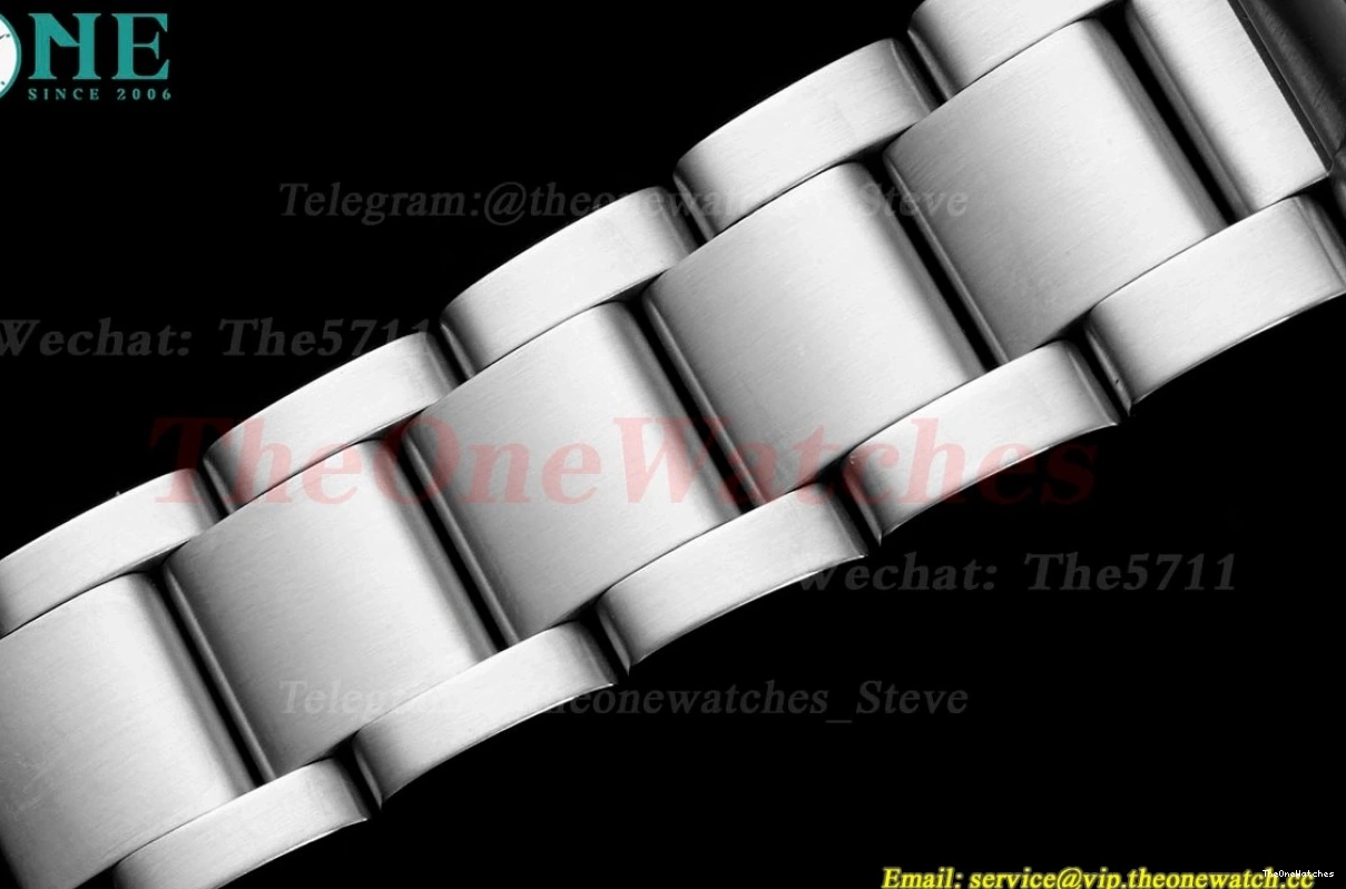 V4 Black KRF Dot Black 36mm SS SS Bay Heritage A2824 0127